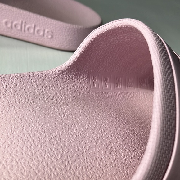 Adidas Pink Slide-on Sandals women’s size 5 - Picture 7 of 9